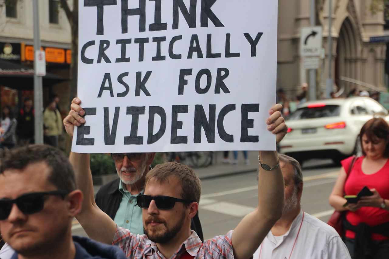 Learning Skills Module 9: Evaluating Information and Arguments